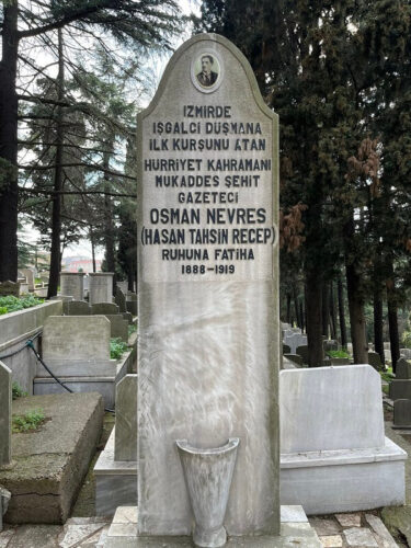 osman nevres mezari