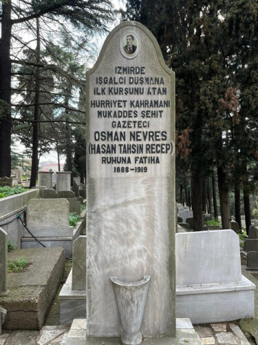 osman nevres mezari