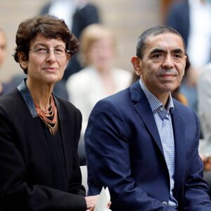 ugur-sahin-ozlem-tureci