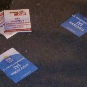 sahte-secim-afisleri