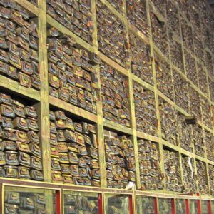 sakya manastiri kutuphanesi