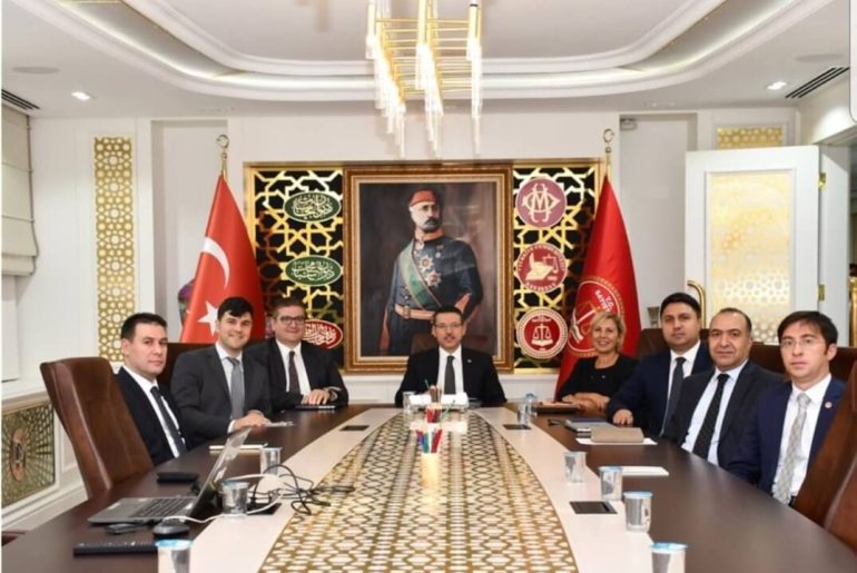 sayistay-toplanti-salonu-abdulaziz-resmi