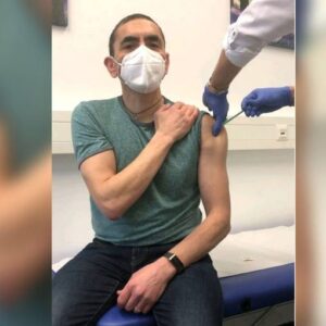 ugur sahin asi olurken