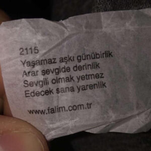 Yaşamaz Aşkı Günübirlik Arar Sevgide Derinlik