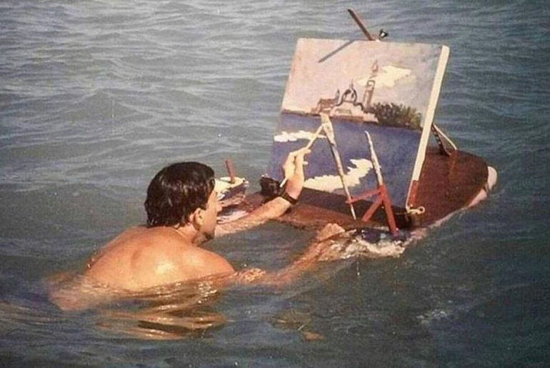 yüzerken resim