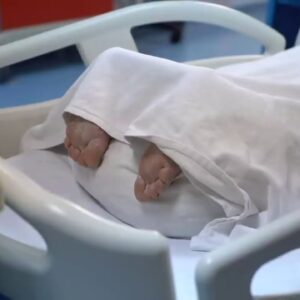 yüzüstü entübe pozisyonu