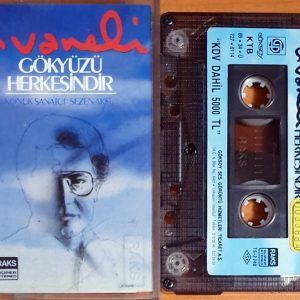 Zülfü Livanelli'nin Gökyüzü Herkesindir adlı kaseti